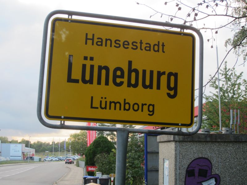 Datei:Ortsschild Lüneburg.jpg