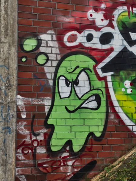 Datei:Graffitigeist K17 B209.jpg