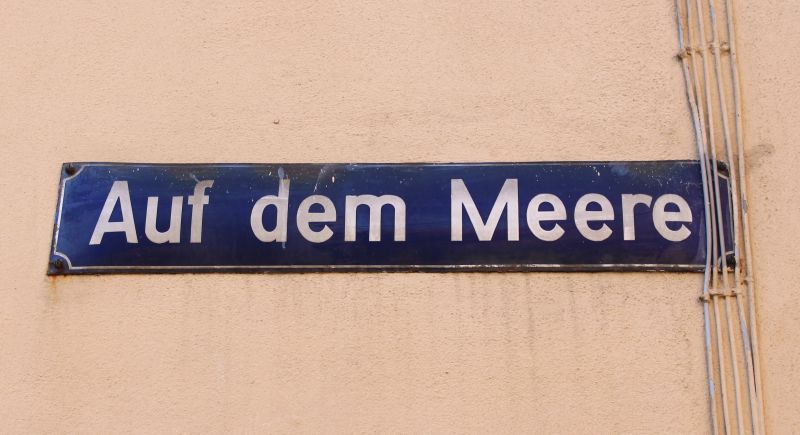Datei:Straßenschild Auf dem Meere.jpg