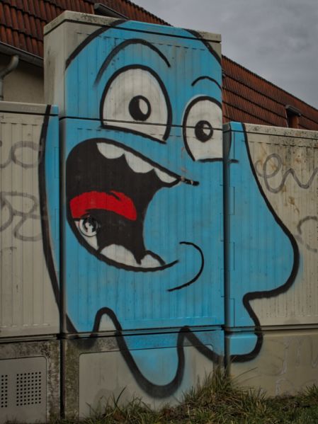 Datei:Graffitigeist Bülows Kamp Juergen-Backhaus-Str.jpg