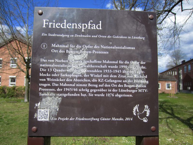 Datei:Friedenspfad mahnmal Opfer des Nationalsozialismus.jpg
