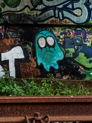 Graffitigeist B4 B209 Treidelweg.jpg