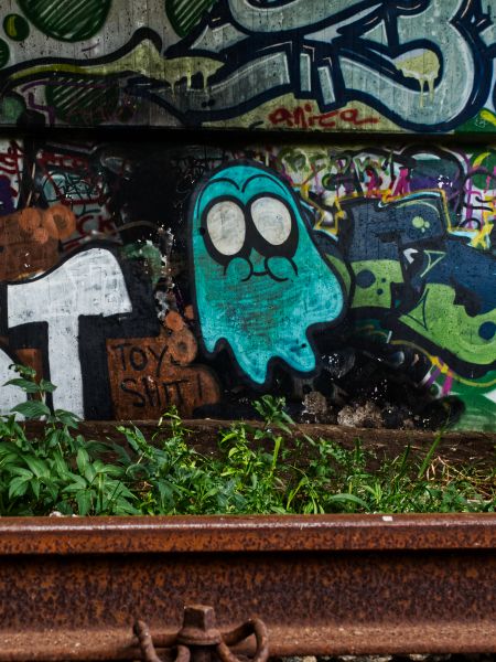 Datei:Graffitigeist B4 B209 Treidelweg.jpg