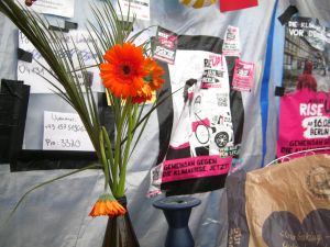 Plakat für das AugustRiseUp.jpg