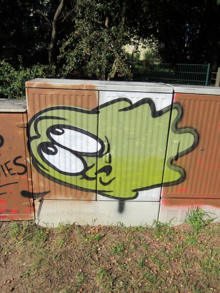 Datei:Graffitigeist Wilhelm-Hillmer-Straße-Jägerstraße.jpg