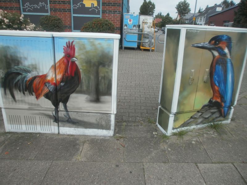 Datei:Hahn und Eisvogel.jpg