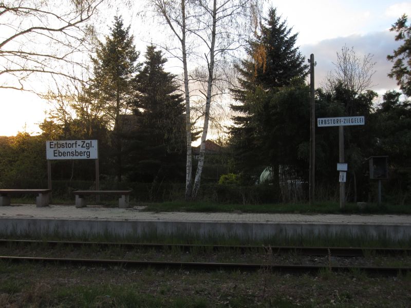 Datei:Ebensberg Bahnhof.jpg