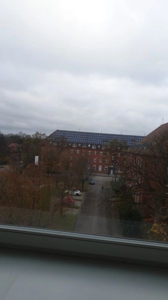 Datei:Leuphana Uni .jpg