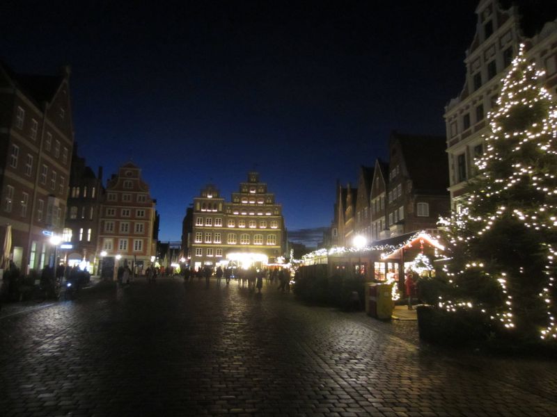 Datei:Weihnachtsmarkt Am Sande.jpg