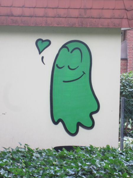 Datei:Graffitigeist Kurpark-Uelzener Straße 61.jpg