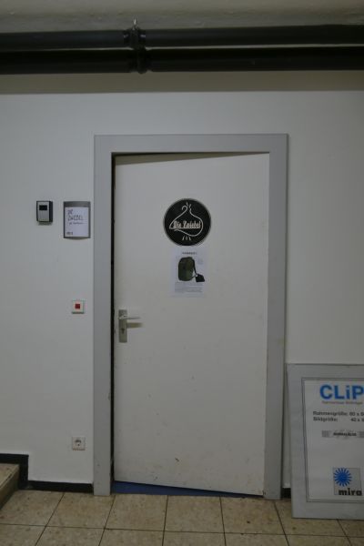 Datei:Eingang Zwiebel.jpg