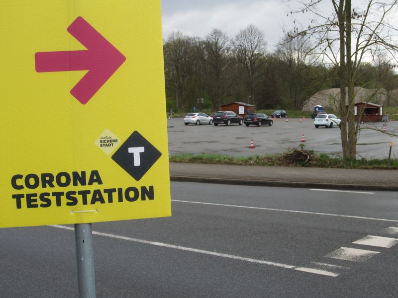 Datei:Corona-Teststation Exerzierplatz.jpg