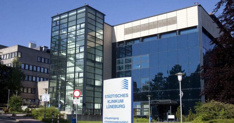 Datei:Klinikum Lüneburg.jpg