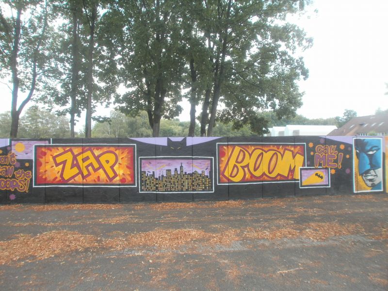 Datei:Graffiti am MTV Treubund.jpg