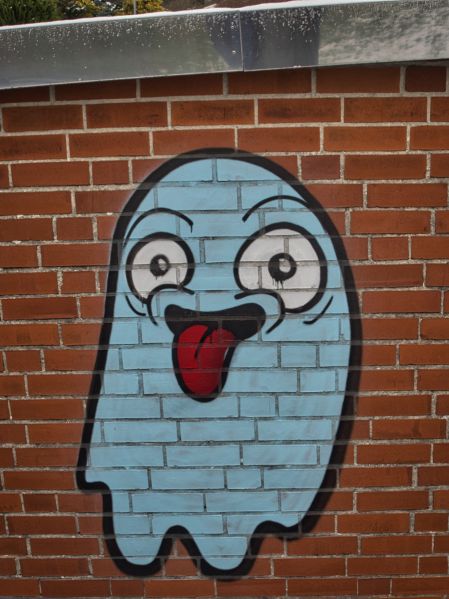 Datei:Graffitigeist Stöterroggestraße Nord.jpg