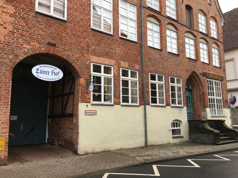 Datei:Lüner Hof.jpg