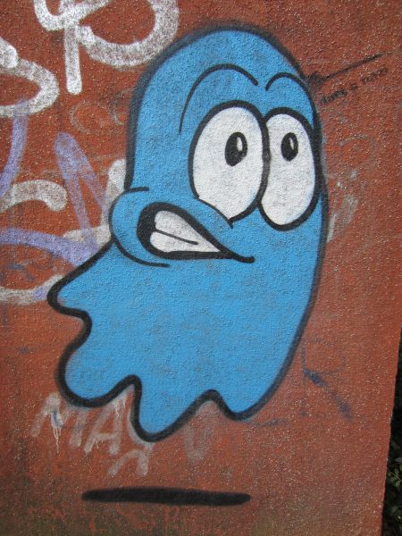 Datei:Graffitigeist Dachssteig-Konrad-Adenauer-Straße.jpg