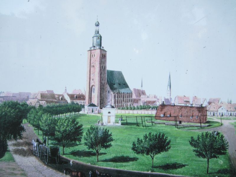 Datei:Lambertikirche kurz vor dem Abriss 1843.jpg