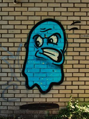 Graffitigeist Am Weißen Turm.jpg